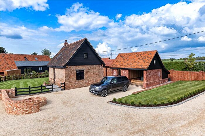 4 Bedroom Detached House For Sale In Kilnfield Barns, Woodhall Hill, Chignal Smealy, Chelmsford, Essex, CM1