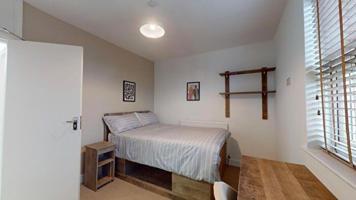 6 Bedroom Property To Rent In Osborne Street, NG7