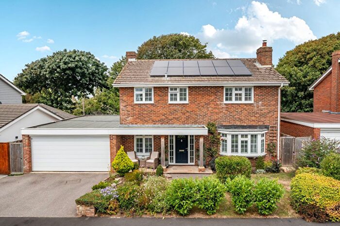 4 Bedroom Detached House For Sale In Elmstead Gardens, West Wittering, PO20