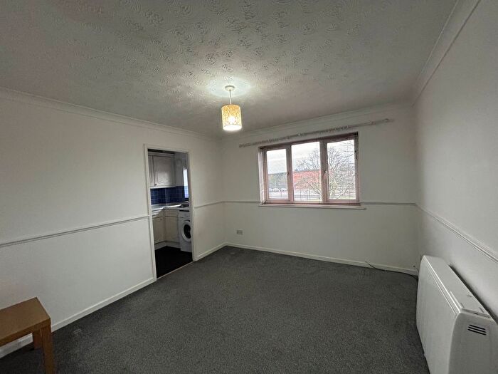 1 Bedroom Flat For Sale In Flat, Oakley Court, Churchill Close, Dartford, Kent, DA1