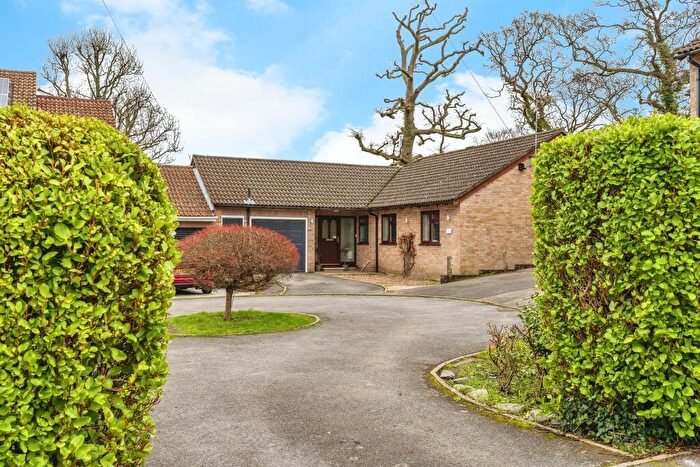 3 Bedroom Detached Bungalow For Sale In Merrivale Close, Hythe, Southampton, SO45