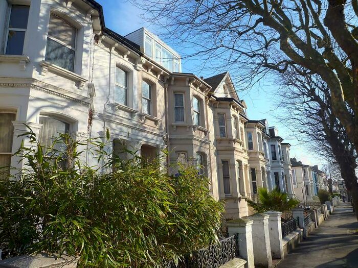 4 Bedroom Maisonette To Rent In Sackville Road, Hove, BN3
