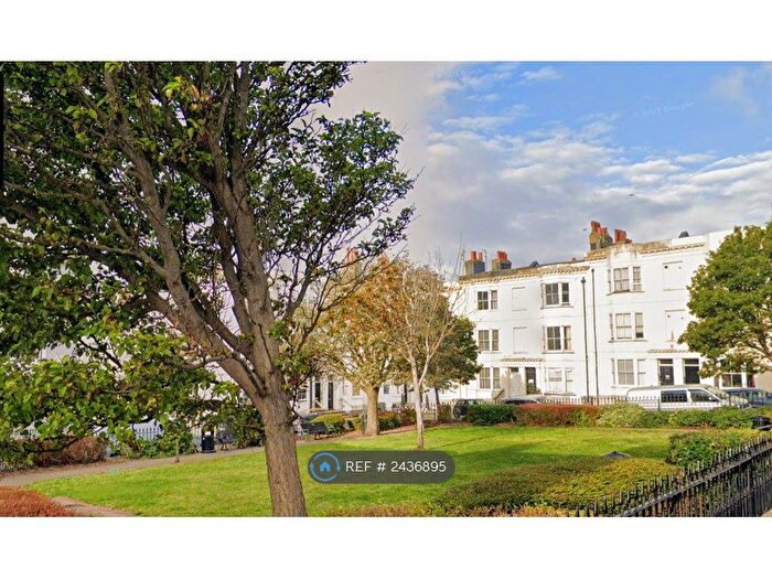 1 Bedroom Flat To Rent In Clarence Square, Brighton, BN1