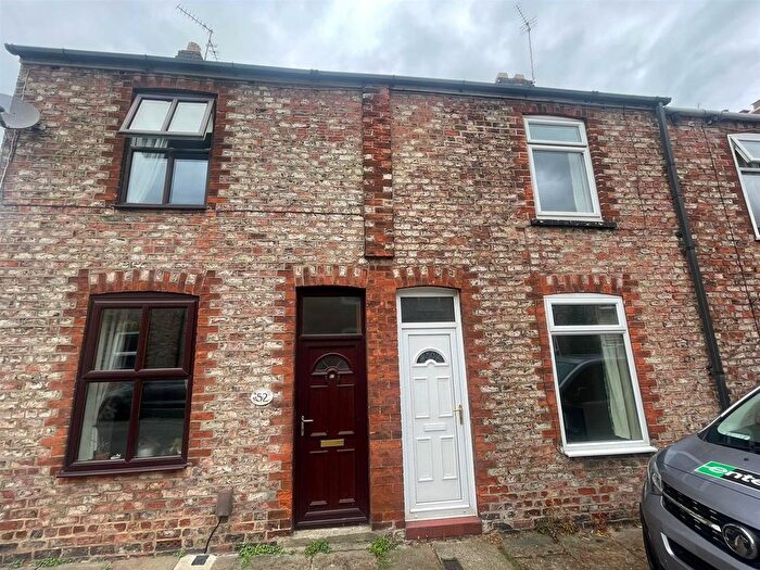 2 Bedroom Property To Rent In Sutherland Street, York, YO23