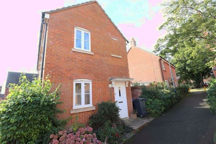 1 Bedroom Apartment To Rent In Snowshill Close, Daventry, NN11