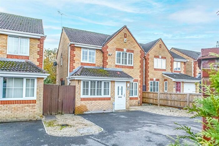 3 Bedroom Detached House To Rent In Timandra Close, Abbey Meads, Swindon, Wiltshire, SN25