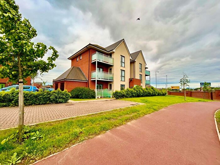 2 Bedroom Flat For Sale In Fullers Ground, Eagle Farm South, MK17