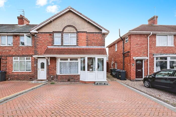 3 Bedroom End Of Terrace House For Sale In Arlington Road, Birmingham, West Midlands, B14