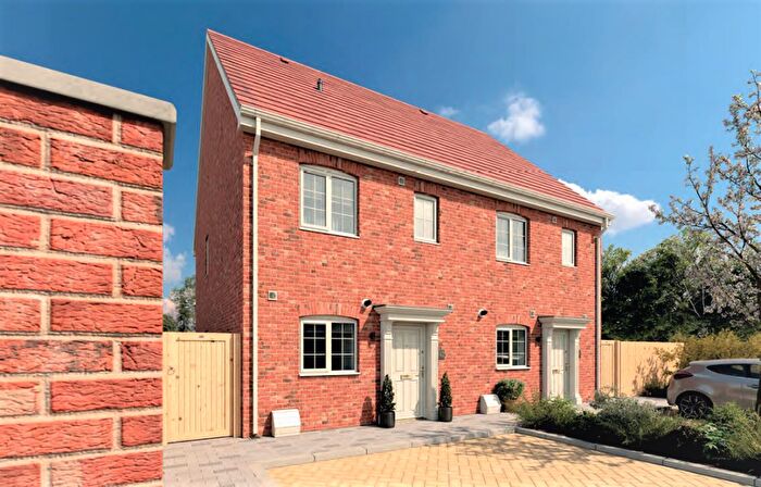 4 Bedroom House To Rent In Peckston Place, Bury St Edmunds, IP33