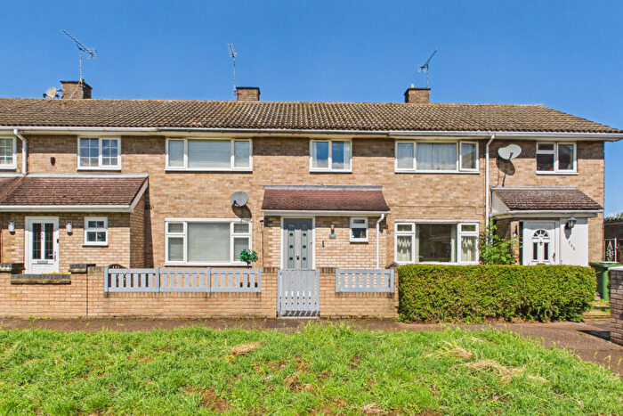 3 Bedroom Terraced House For Sale In Galley Hill, Hemel Hempstead, HP1