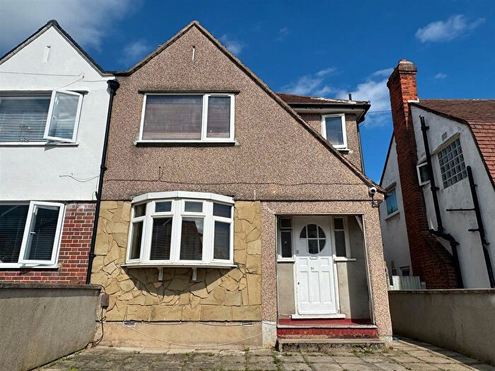 Studio To Rent In Haddington Road, Bromley, BR1