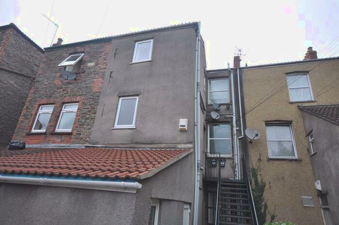 1 Bedroom Flat To Rent In Broad Street, Staple Hill, BS16