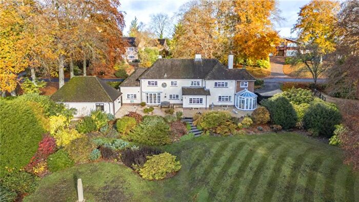 5 Bedroom Detached House For Sale In Lynch Hill Park, Whitchurch, Hampshire, RG28