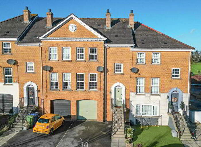 4 Bedroom TownHouse For Sale In Lineybrook Cottages, Bangor, BT19