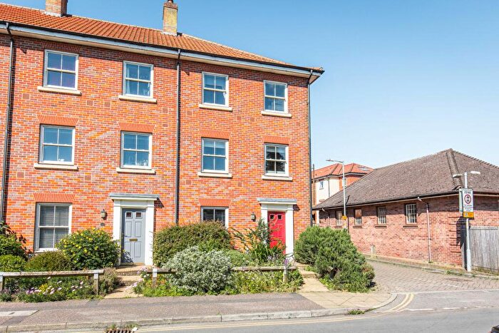 5 Bedroom Town House For Sale In Oak Street, Norwich, NR3