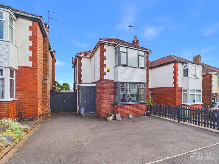 3 Bedroom Detached House For Sale In Atlow Road, Chaddesden, Derby, DE21
