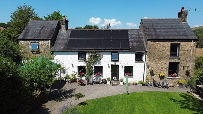 5 Bedroom Detached House For Sale In Lawn Farm House Llantrisant Pontyclun, CF72