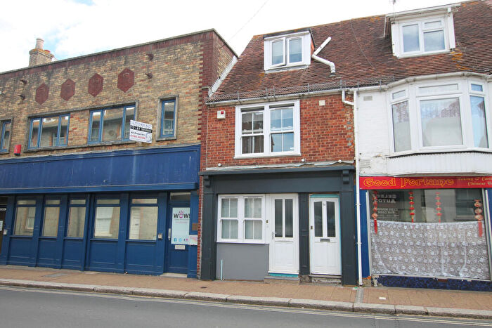 1 Bedroom Maisonette To Rent In St. James Street, Newport, Isle Of Wight, PO30