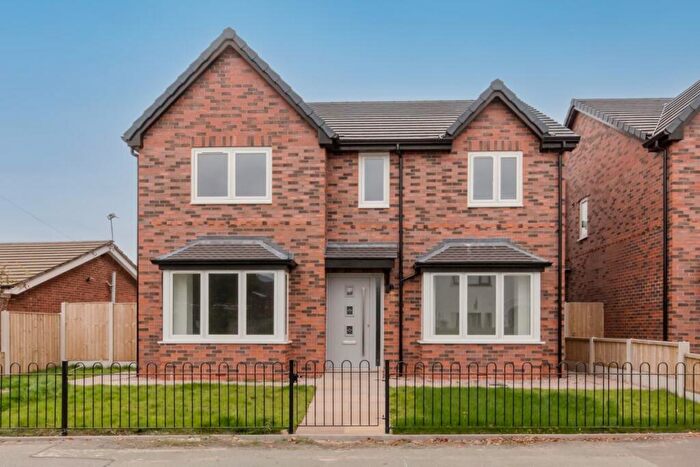 5 Bedroom Detached House For Sale In Linnards Lane, Wincham, CW9