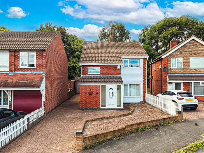 3 Bedroom Detached House For Sale In Coniston Crescent, Loughborough, LE11