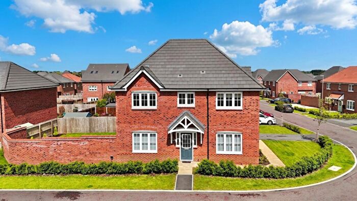 4 Bedroom Detached House For Sale In Clive Road, Crewe, CW1