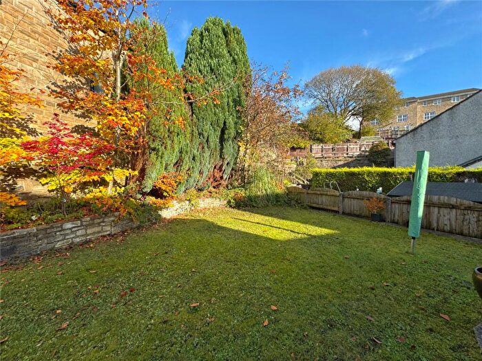 5 Bedroom Detached House For Sale In Bridge End Close, Helmshore, Rossendale, BB4