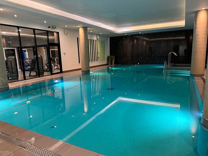 1 Bedroom Flat To Rent In Newnton Close, Woodberry Down, Finsbury, N4