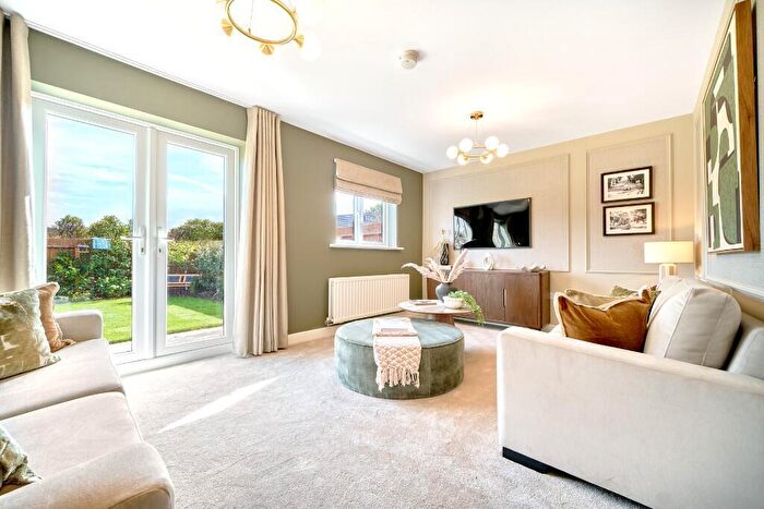 4 Bedroom Town House For Sale In Desborow Lane, Royston, SG8