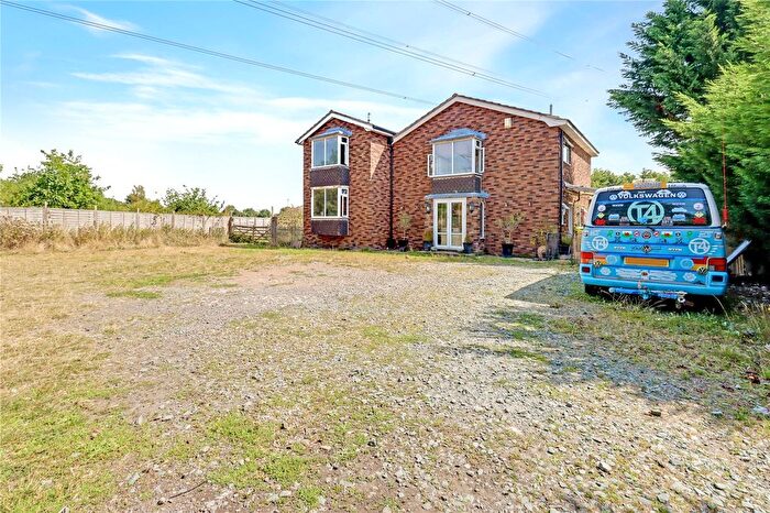 4 Bedroom Detached House For Sale In Battlefield Road, Shrewsbury, Shropshire, SY1