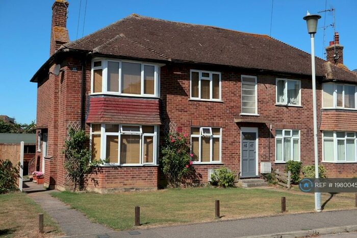 2 Bedroom Maisonette To Rent In Highfield Road, Chelmsford, CM1