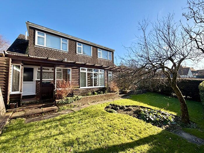 4 Bedroom Detached House For Sale In Chapel Close, Corfe Mullen, BH21