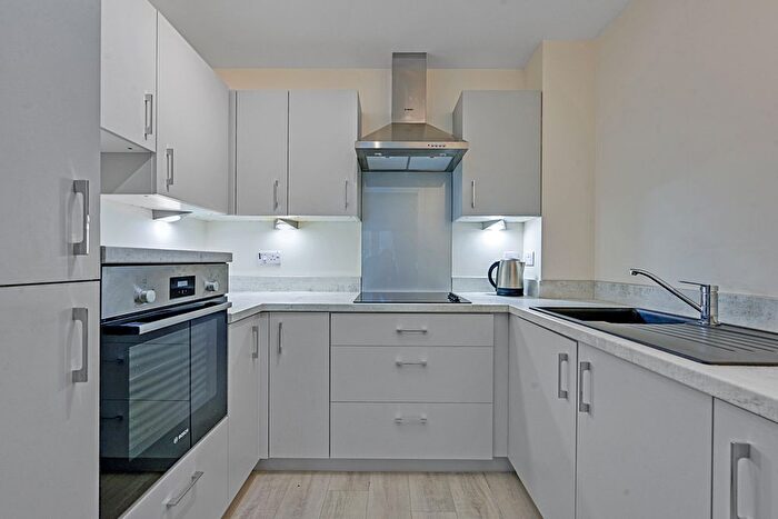 1 Bedroom Flat To Rent In Bingley, BD16