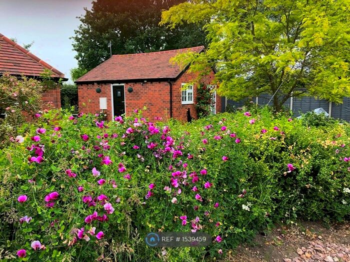 1 Bedroom Bungalow To Rent In Five Ways Road, Warwick, CV35