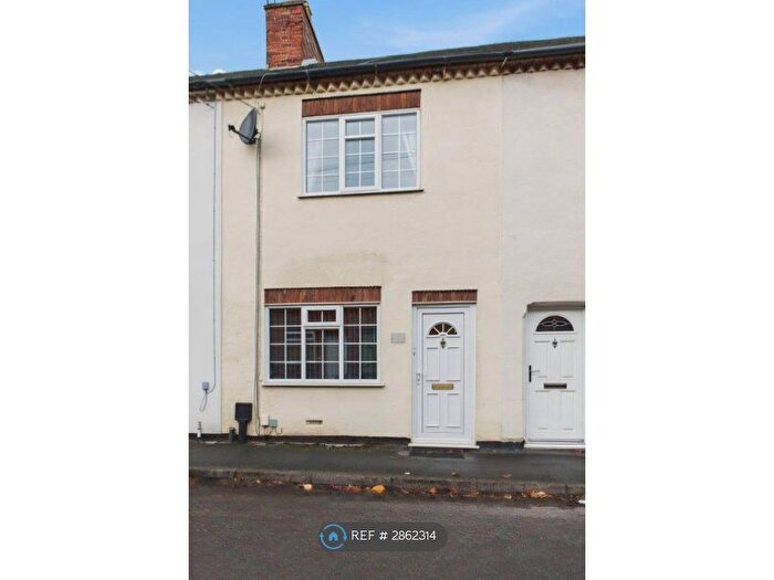 3 Bedroom Terraced House To Rent In Neville Street, Tamworth, B77