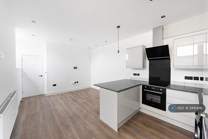 1 Bedroom Flat To Rent In Shellards Road, Longwell Green, Bristol, BS30