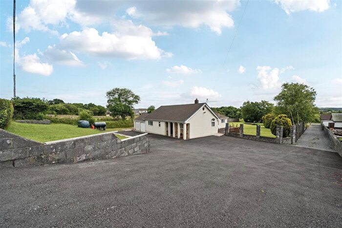 3 Bedroom Property For Sale In Mynyddcerrig, Llanelli, SA15