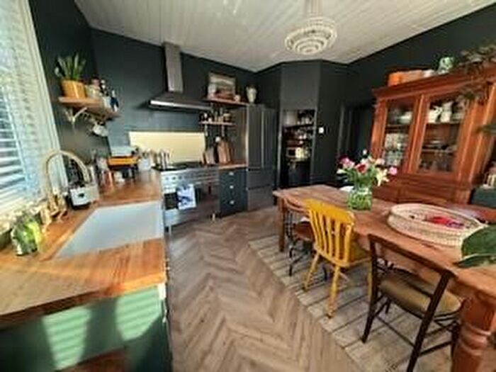 2 Bedroom Semi-Detached House For Sale In Chesterfield Road, Belper, DE56