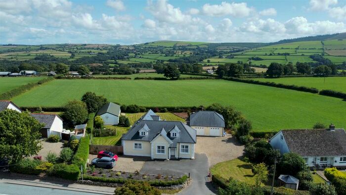 4 Bedroom Detached House For Sale In Blaenffos, Boncath, SA37