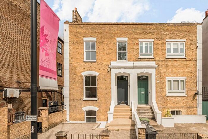 6 Bedroom Semi Detached House For Sale In Amhurst Road, Hackney, E8