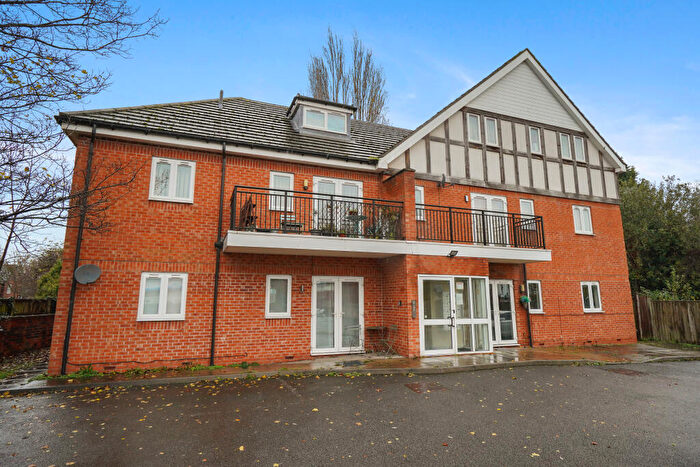 2 Bedroom Flat For Sale In Catherine Court, Moor Street, Burton-On-Trent, DE14