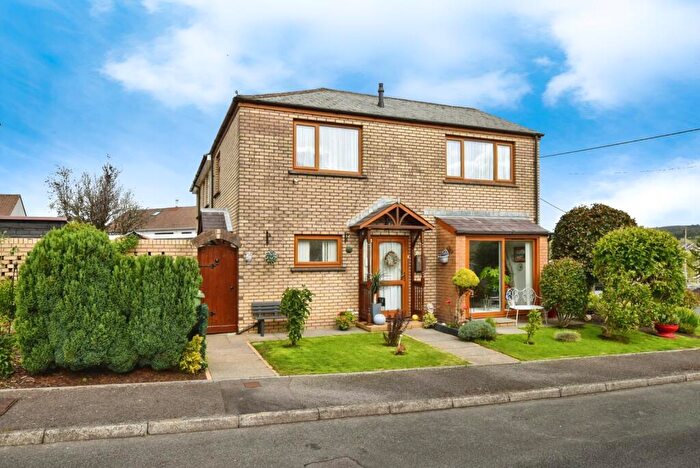 3 Bedroom Detached House For Sale In Caergroes, Llandybie, Ammanford, Carmarthenshire, SA18