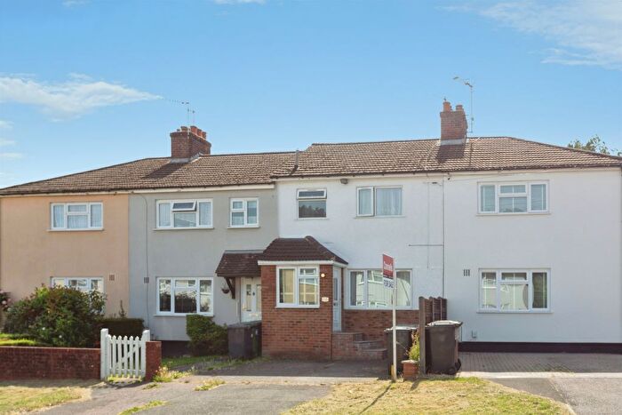 3 Bedroom Terraced House For Sale In Palmer Avenue, Bushey, WD23