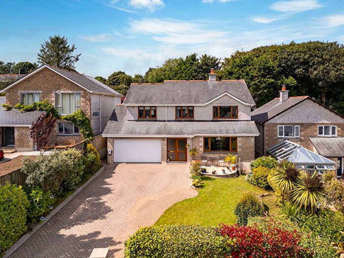 4 Bedroom Detached House For Sale In Antron Way, Mabe Burnthouse, TR10