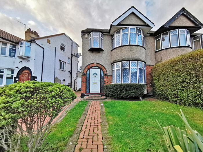 4 Bedroom Semi Detached House To Rent In Deans Lane, Edgware, HA8