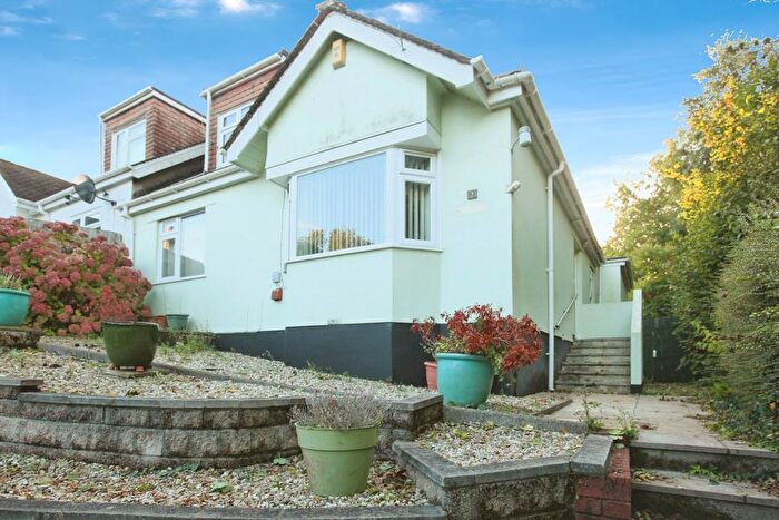 3 Bedroom Semi-detached Bungalow For Sale In Dairy Hill, Torquay, TQ2