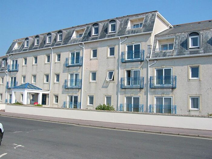 2 Bedroom Flat To Rent In Norcombe Court, Seaton, EX12