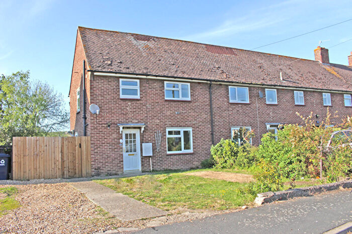 3 Bedroom End Of Terrace House To Rent In Vicarage Walk, Great Staughton, PE19