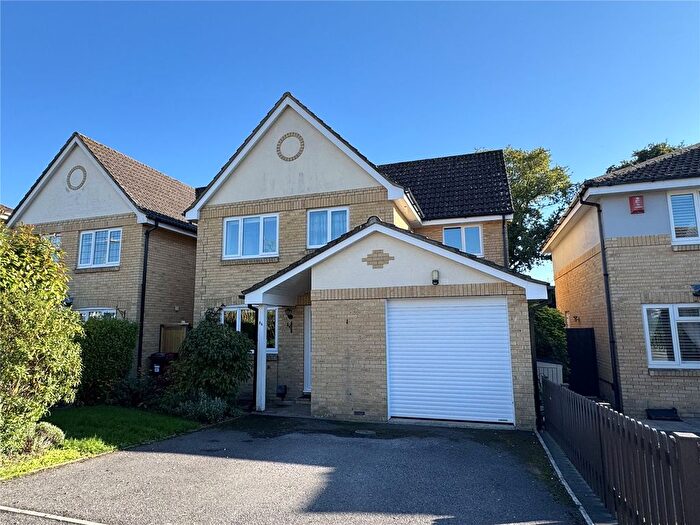 4 Bedroom Detached House For Sale In Doe Copse Way, New Milton, Hampshire, BH25