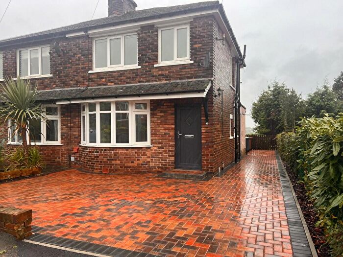 3 Bedroom Semi-Detached House To Rent In Carleton Road, Chorley, Lancashire, PR6