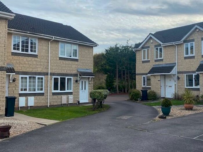 2 Bedroom House To Rent In Palmers Leaze, Bradley Stoke, Bristol, BS32